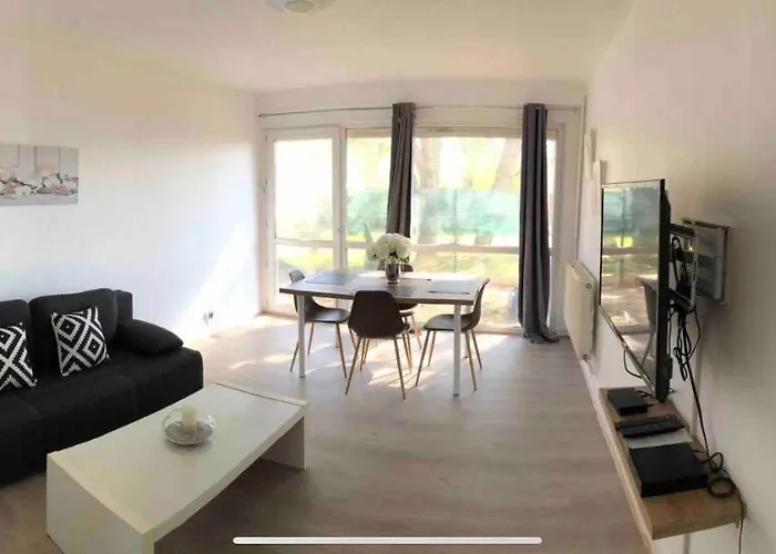 Superbe appartement spacieux avec parking et jardin privé