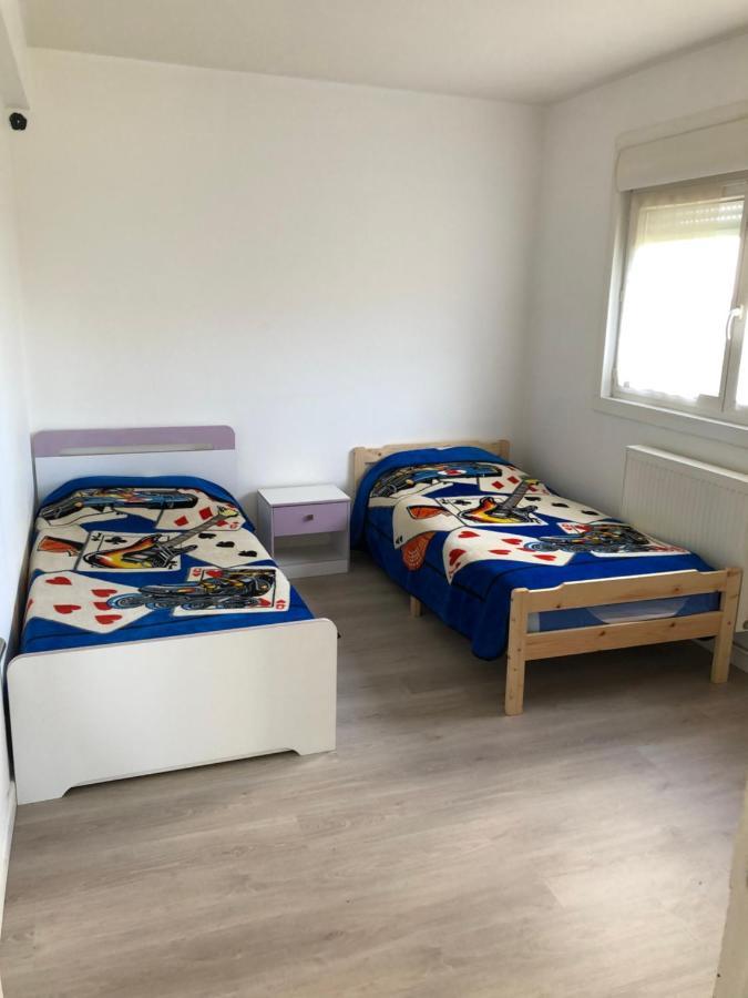 Appartement Superbe Spacieux Avec Parking Et Jardin Privé Wattignies